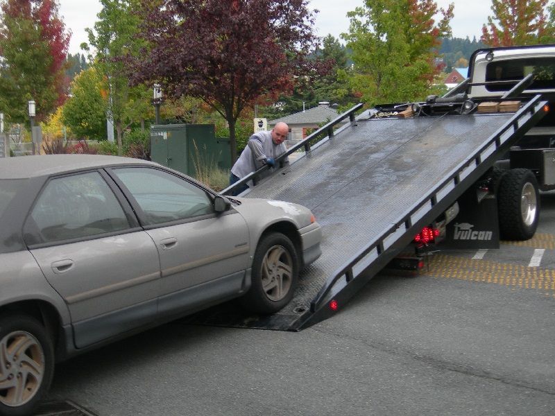 Flatbed Tow Truck for Sale