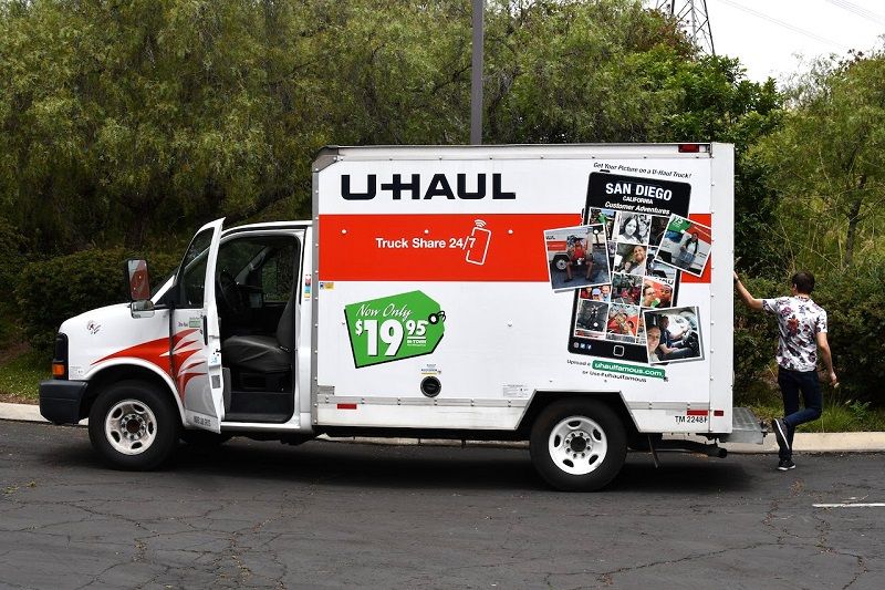 Best Deal for 10 Foot Moving Truck