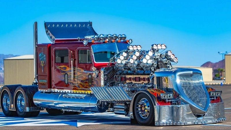 Best Engine Semi Truck