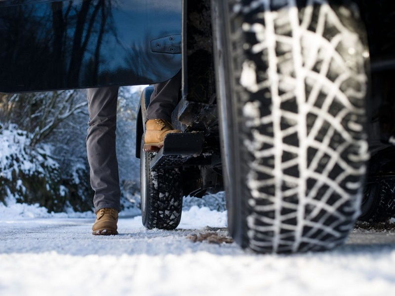 Best All Season Snow Tire Truck