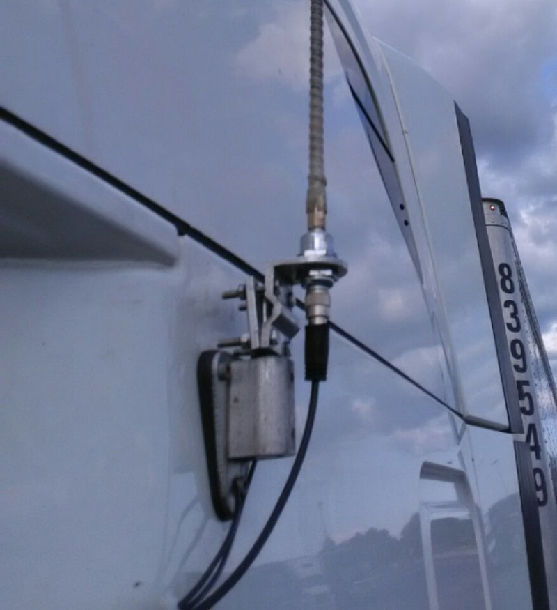 Best CB Antenna Setup for A Semi Truck