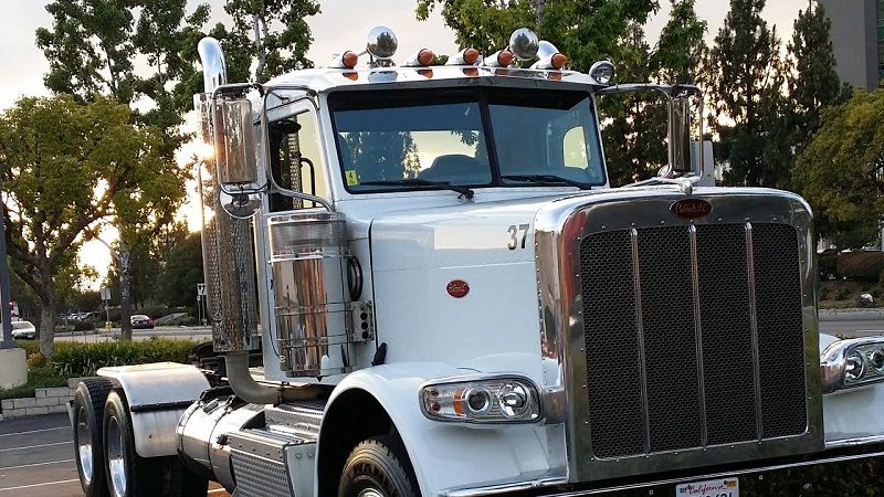 Best CB Antenna Setup for A Semi Truck